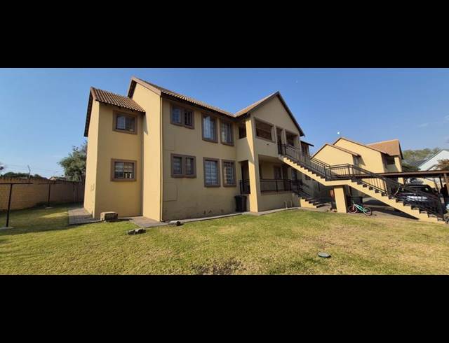 3 BEDROOM APARTMENT FOR SALE IN BROOKLANDS LIFESTYLE ESTATE